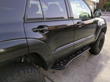 Load image into Gallery viewer, 2003-2009 TOYOTA 4RUNNER STEP EDITION BOLT ON ROCK SLIDERS
